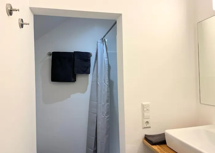 Ruhige,gemuetliche アパート *